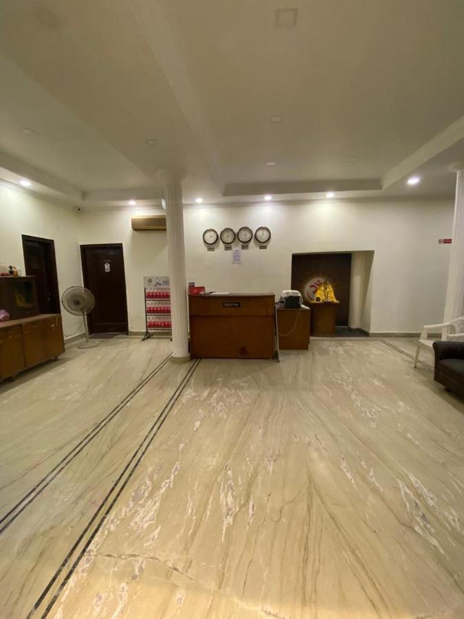 Lavi Hotel Hari Darshan - 10 Meter From Golden Temple Амрітсар Екстер'єр фото
